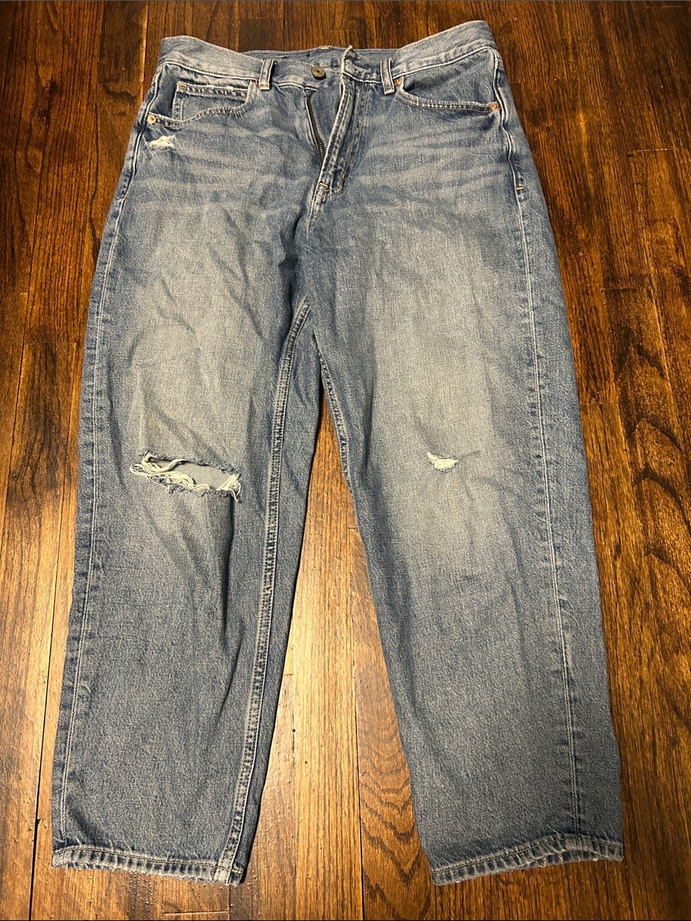 GAP Women’s Faded Blue Distressed Relaxed Jeans